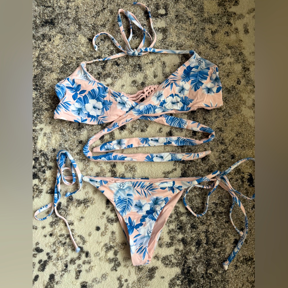 FRANKIES BIKINIS | Tropical Blue and White Bikini Top & Bottom Set